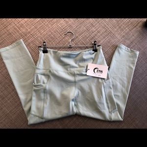 Spearmint Pocket Light n Tight Hi-Rise Capris 2